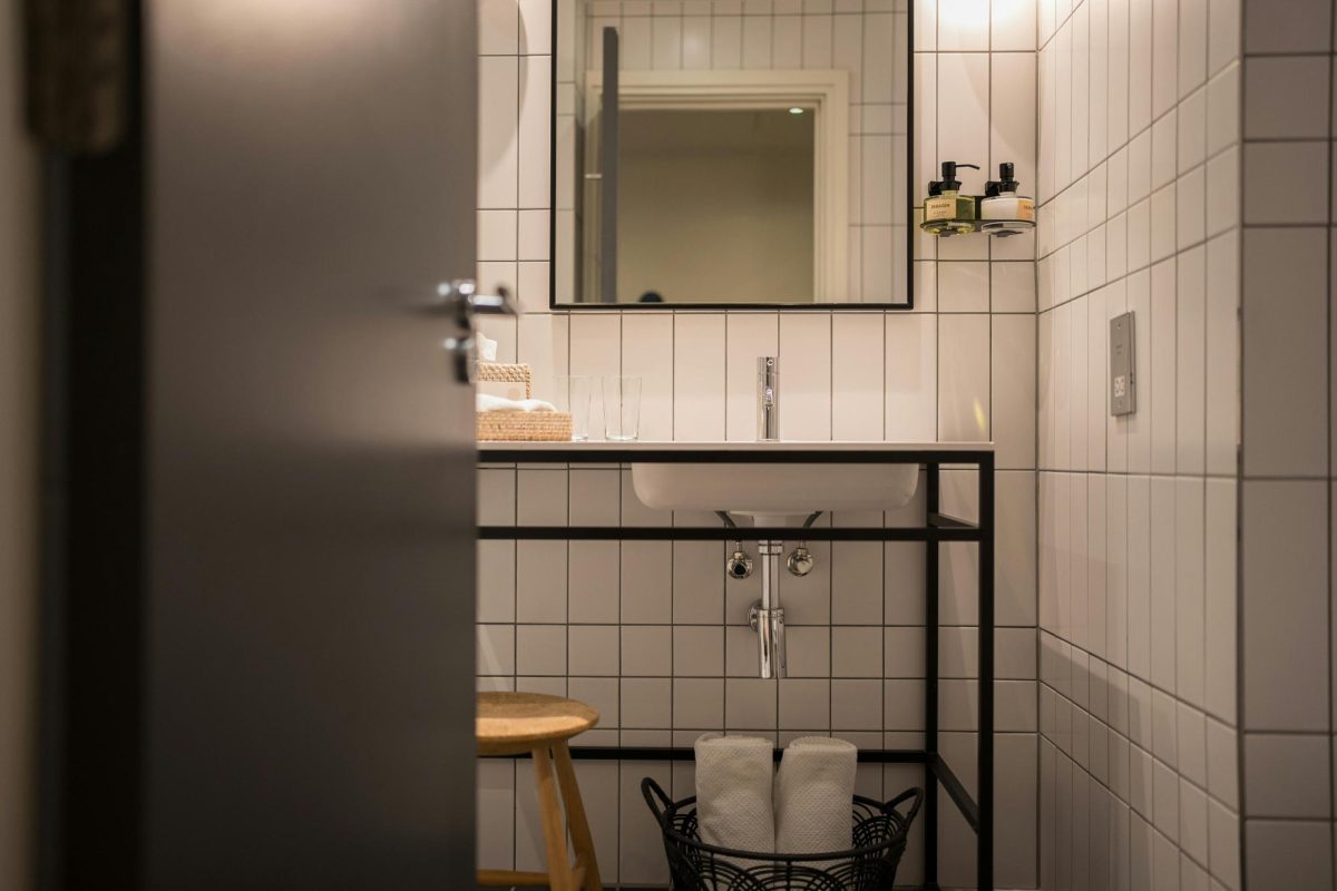 Your 2026 Guide To This Year’s New Trier Stool Conclave 